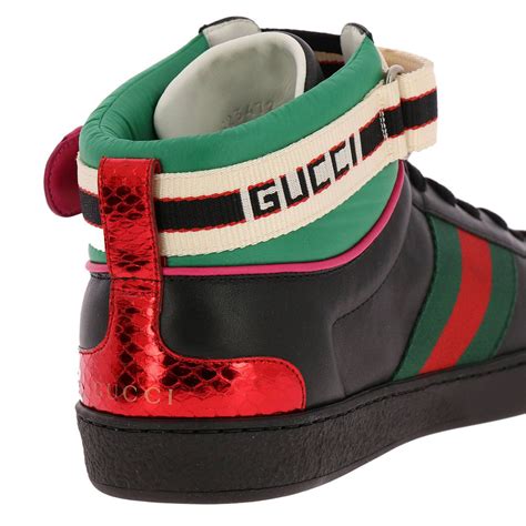 zapatos de gucci letra.